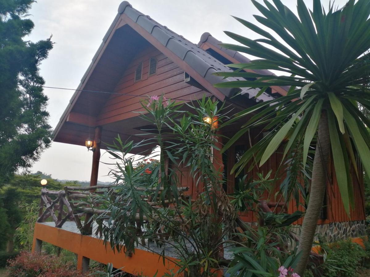 อินดาห์ การ์เดน ฮิลล์ Hotel เพชรบูรณ์ ภายนอก รูปภาพ